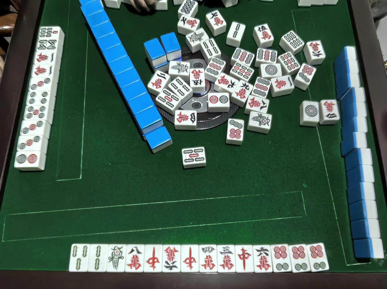 关于区块链打麻将老人玩的游戏的信息 关于区块链打麻将老人玩的游戏的信息