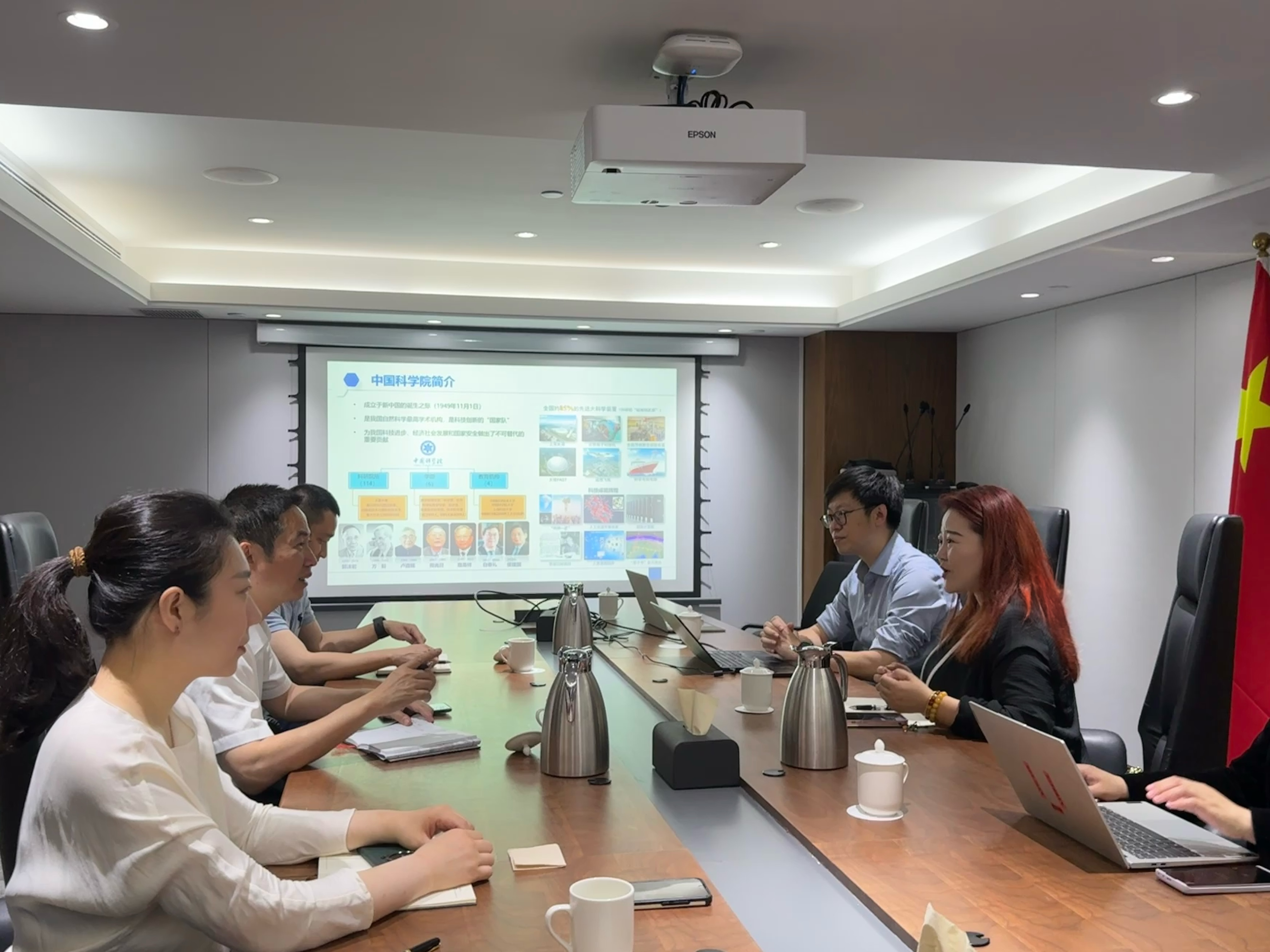 区块链产业和应用研修班(张雪峰谈区块链工程专业就业前景) 区块链产业和应用研修班(张雪峰谈区块链工程专业就业前景)