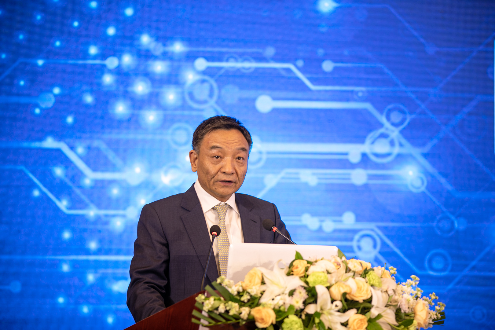 区块链发行纪念章的意义(区块链发行纪念章的意义和价值)